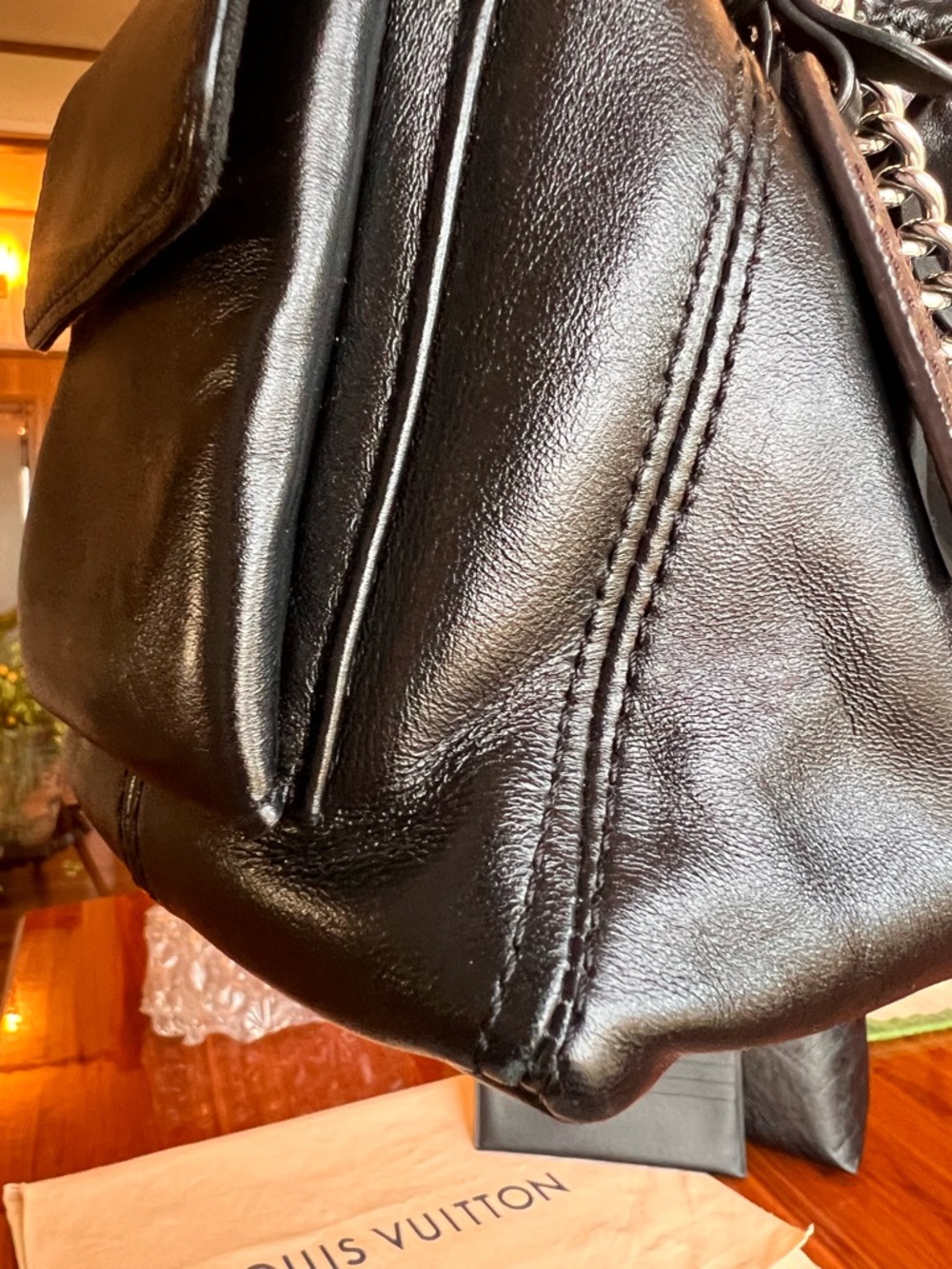 Louis Vuitton CarryAll Cargo Vibe PM - Picture 9 of 15